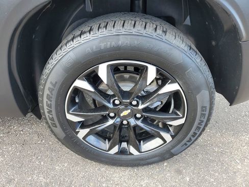 Used 2022 Chevrolet TrailBlazer LT AWD/4WD image 29
