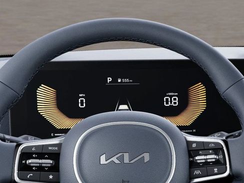 New 2025 Kia Carnival EX image 21