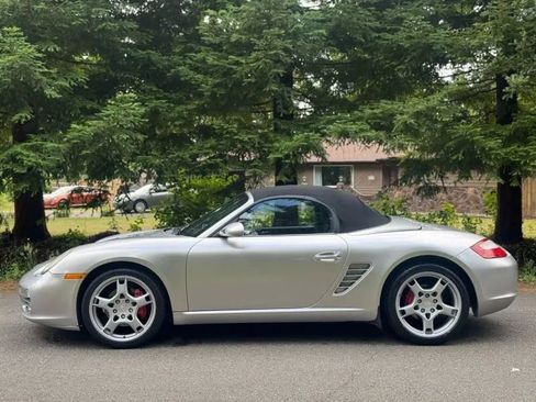 Used 2005 Porsche Boxster S image 2