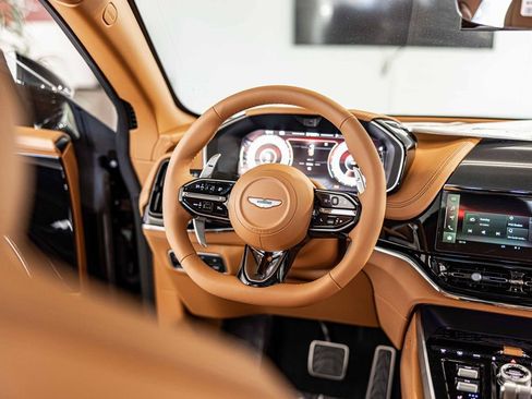 New 2026 Aston Martin DBX 707 image 37