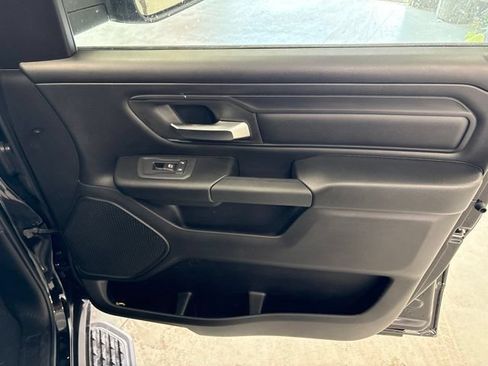 New 2026 RAM 1500 Express AWD/4WD image 23
