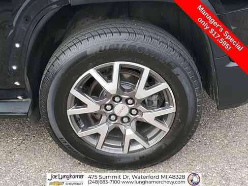 Used 2020 GMC Acadia SLE FWD image 33