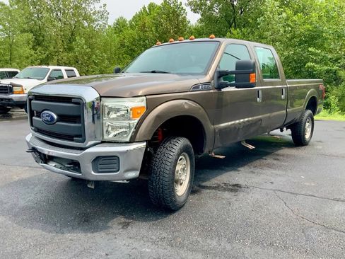 Used 2016 Ford F350 XL AWD/4WD image 4