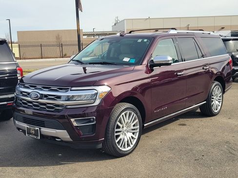 Used 2023 Ford Expedition Max Platinum image 8
