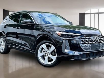 Used 2025 Audi Q5 Premium Plus w/ Premium Plus