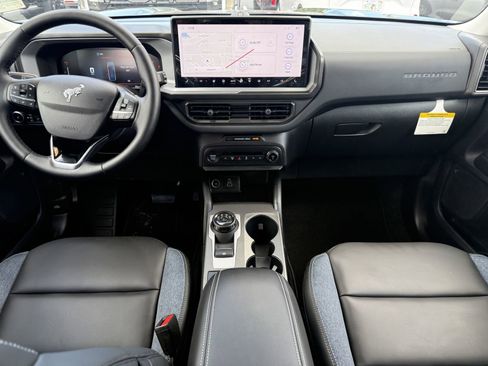 New 2026 Ford Bronco Sport Outer Banks w/ Outer Banks Tech Package+ AWD/4WD image 9