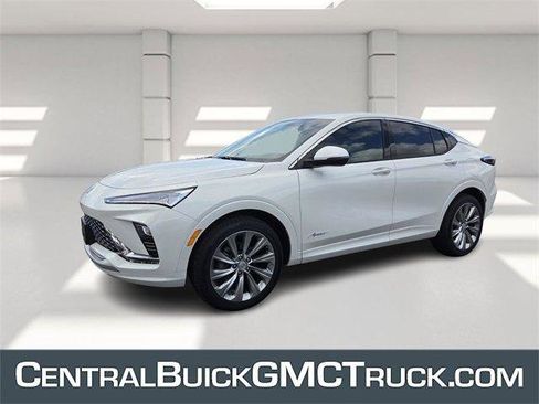 Used 2026 Buick Envista Avenir image 1