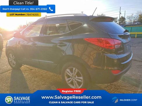 Used 2011 Hyundai Tucson GLS image 3