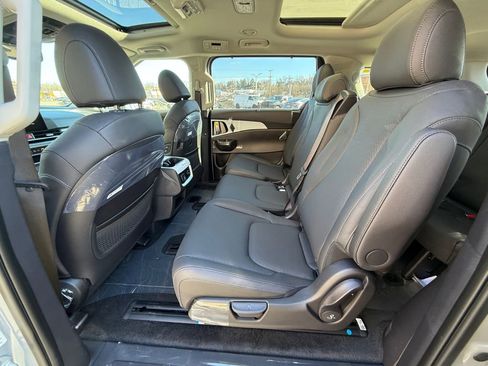 New 2026 Kia Carnival SX Prestige image 29