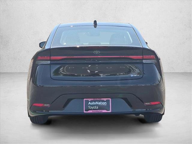 New 2027 Toyota Prius Limited w/ Limited Premium Package FWD image 8