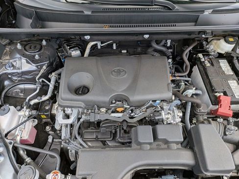 Used 2025 Toyota RAV4 XLE w/ Convenience Package image 12