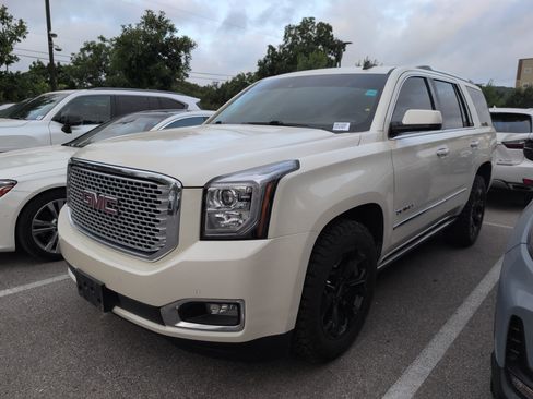 Used 2015 GMC Yukon Denali w/ Touring Package RWD image 1