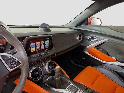 Used 2018 Chevrolet Camaro LT w/ Hot Wheels Edition image 27