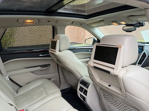Used 2012 Cadillac SRX Premium image 24