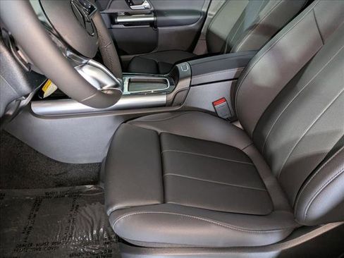 New 2026 Mercedes-Benz GLA 250 image 4