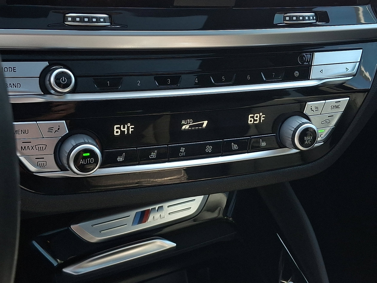 Used 2020 BMW X4 M40i w/ Executive Package AWD/4WD image 16