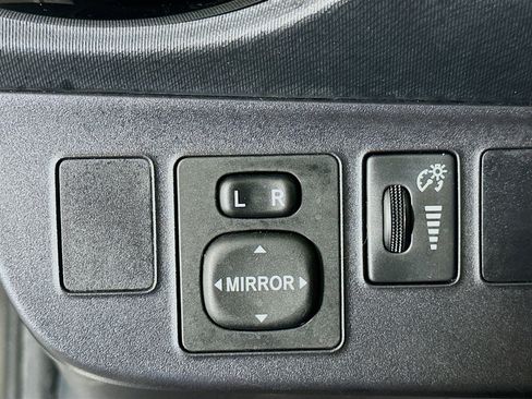Used 2015 Toyota Prius C Two FWD image 17