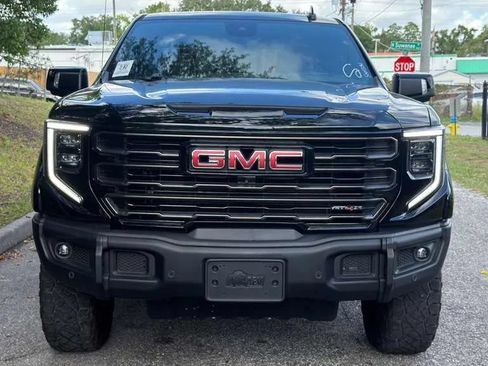 Used 2023 GMC Sierra 1500 AT4X AWD/4WD image 11