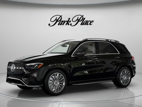 Used 2026 Mercedes-Benz GLE 450 4MATIC image 2