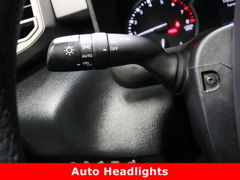 Used 2023 Toyota Tundra Limited image 29