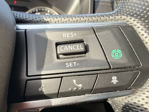 Used 2024 Mitsubishi Outlander Ralliart image 21