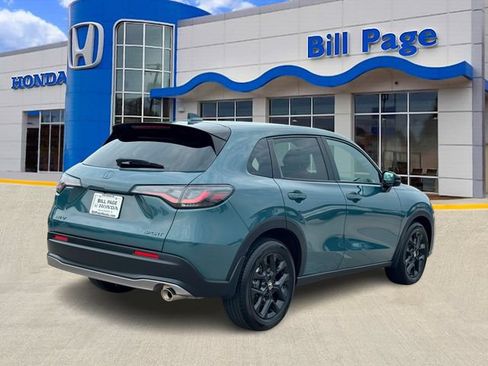 Certified 2025 Honda HR-V Sport image 6