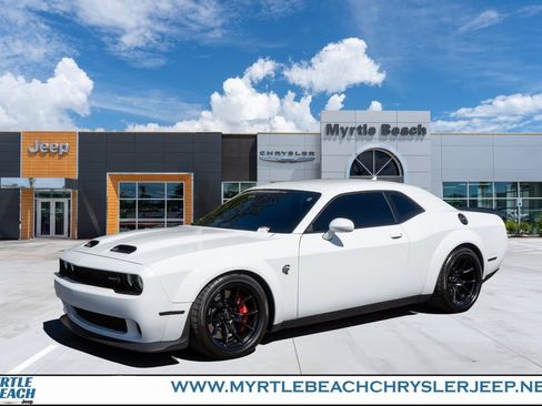 Used 2021 Dodge Challenger SRT Hellcat Redeye image 1
