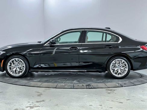 Used 2025 BMW 330i Sedan w/ Premium Package image 5