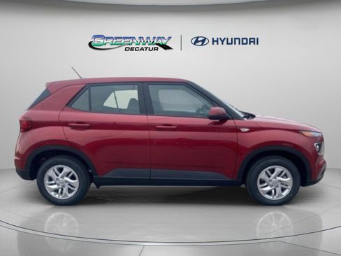 New 2026 Hyundai Venue SE image 10
