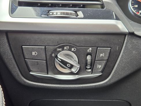 Used 2018 BMW X3 xDrive30i image 31