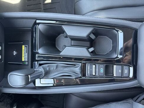 Used 2025 Honda Accord Touring image 25