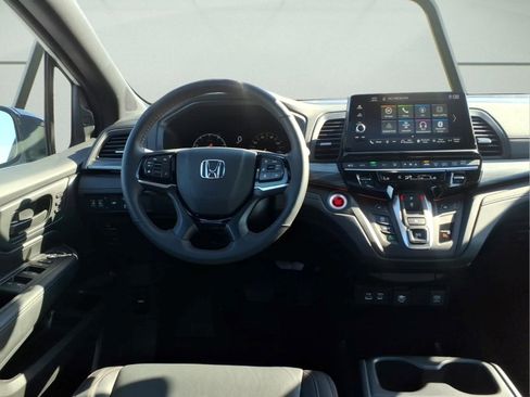 Used 2025 Honda Odyssey Sport-L image 10