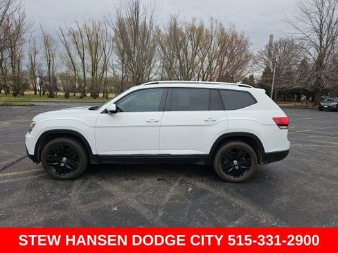 Used 2018 Volkswagen Atlas SEL image 1