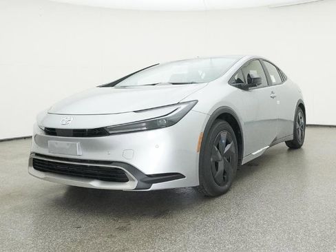 New 2026 Toyota Prius Plug-In Hybrid image 32