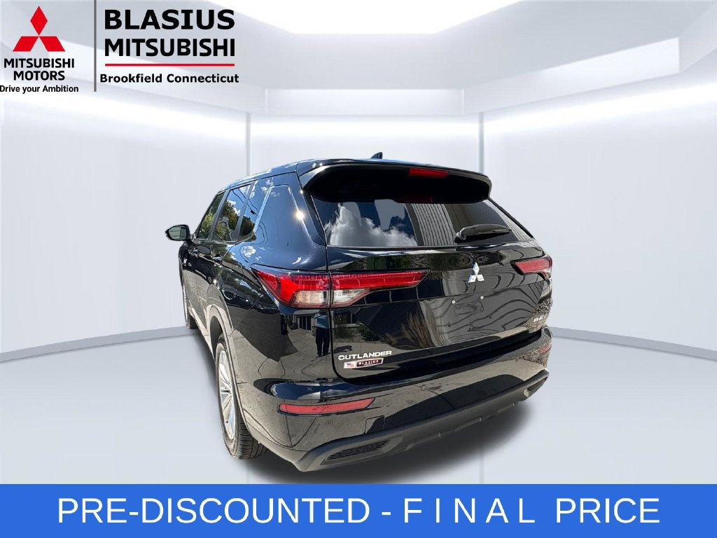 Used 2025 Mitsubishi Outlander ES AWD/4WD image 11
