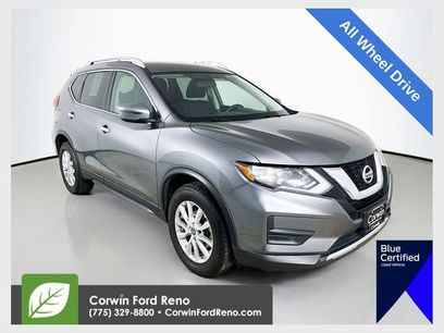 Used 2017 Nissan Rogue SV