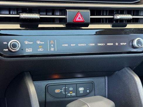 New 2026 Kia Sportage SX AWD/4WD image 19