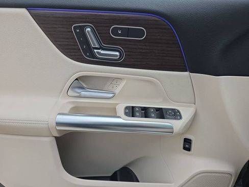 New 2026 Mercedes-Benz GLA 250 image 26