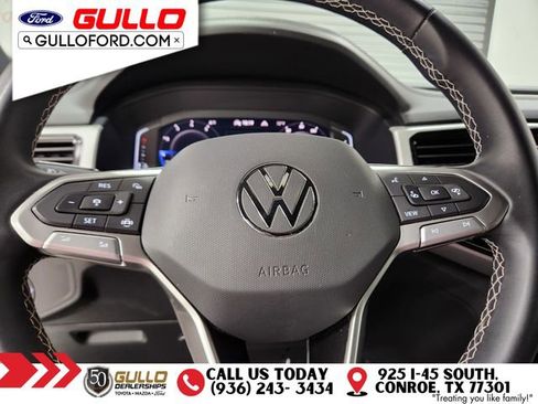 Used 2022 Volkswagen Atlas Cross Sport SE image 23