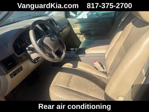 Used 2014 Nissan Armada Platinum AWD/4WD image 4