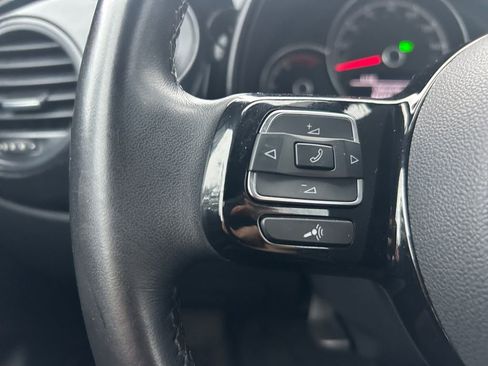 Used 2019 Volkswagen Beetle 2.0T S image 17