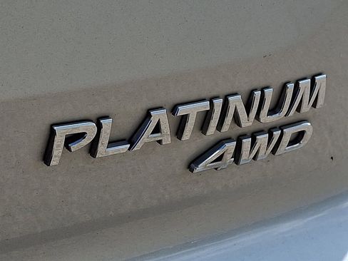Used 2023 Nissan Pathfinder Platinum AWD/4WD image 34