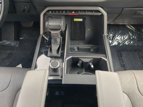 Used 2022 Toyota Tundra Limited RWD image 21