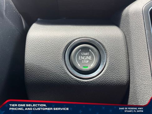 New 2026 GMC Acadia Denali Ultimate FWD image 29