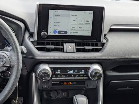 Certified 2025 Toyota RAV4 LE image 15