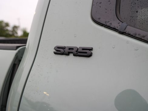 Used 2025 Toyota Tundra SR5 AWD/4WD image 12
