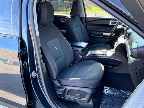Certified 2023 Ford Explorer XLT AWD/4WD image 7
