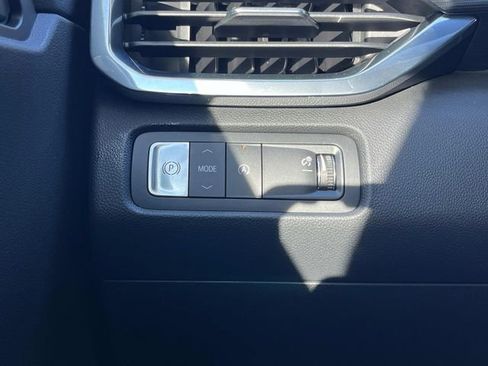 New 2026 GMC Acadia Elevation image 34