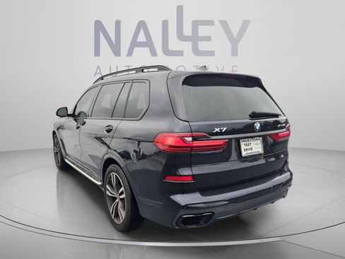 Used 2021 BMW X7 xDrive40i w/ M Sport Package AWD/4WD image 3