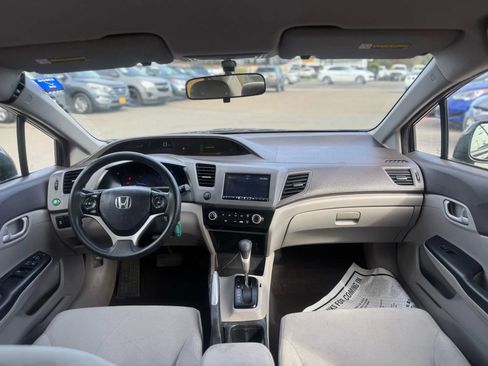 Used 2012 Honda Civic LX image 17